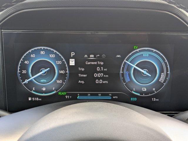 Photo of 2025 Serenity White Hyundai ELANTRA