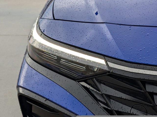 Photo of 2025 Intense Blue Hyundai ELANTRA