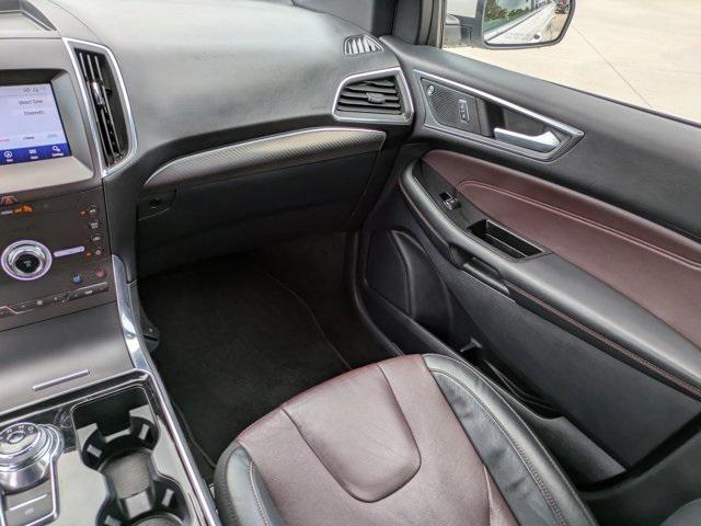 Photo of 2020 Star White Metallic Tri-Coat Ford Edge