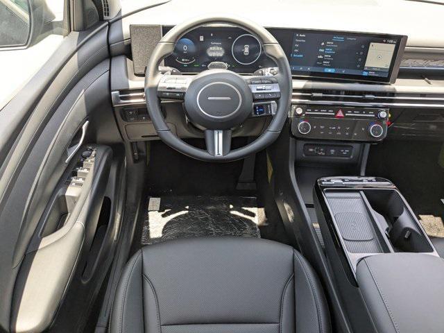 Photo of 2025 Ash Black Hyundai TUCSON Hybrid