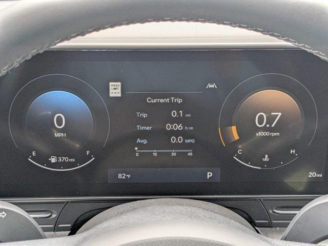 Photo of 2025 Soultronic Orange Pearl Hyundai KONA