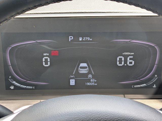 Photo of 2023 Everlasting Silver Kia Telluride