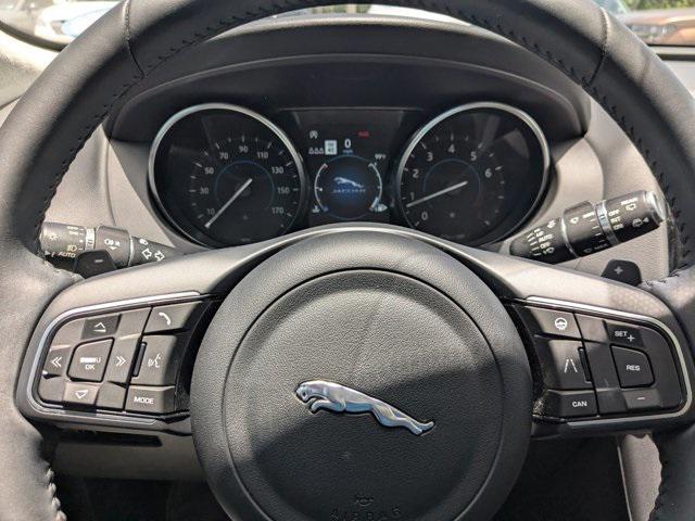 Photo of 2020 White Pearl Jaguar F-PACE