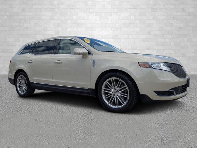 2014 Lincoln MKT