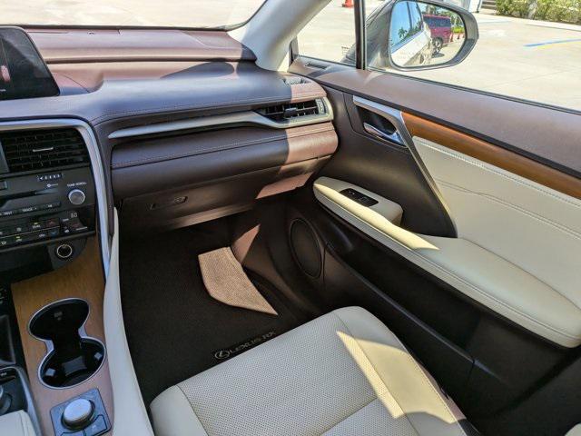 Photo of 2018 Cashmere Lexus RX 350