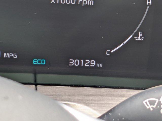 Photo of 2023 Glacial White Pearl Kia Telluride