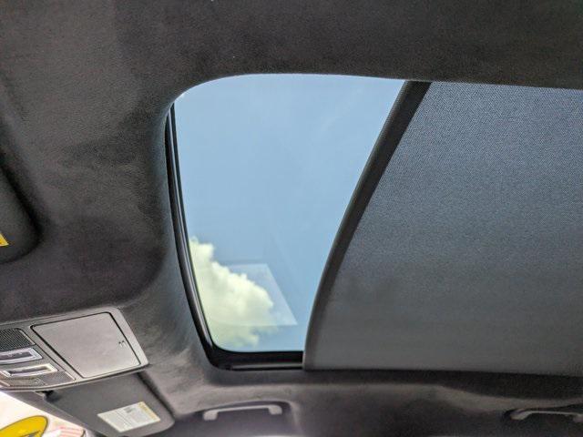 Photo of 2017 Ultimate Black Metallic Jaguar F-PACE