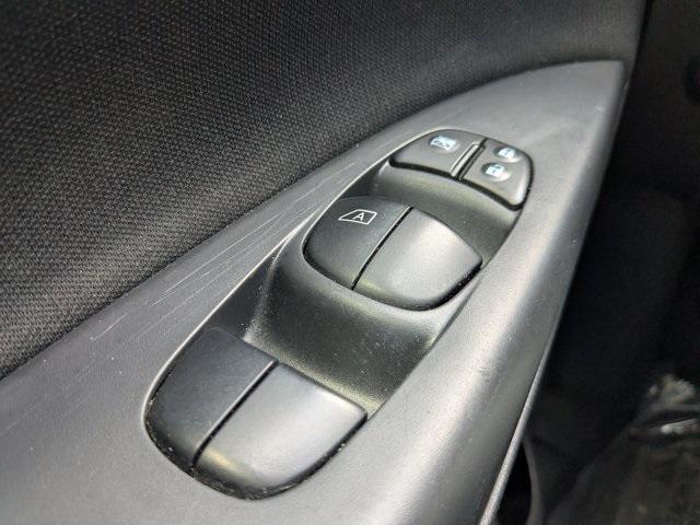 Photo of 2017 Fresh Powder Nissan Sentra