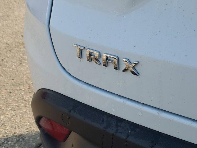 Photo of 2026 Summit White Chevrolet Trax