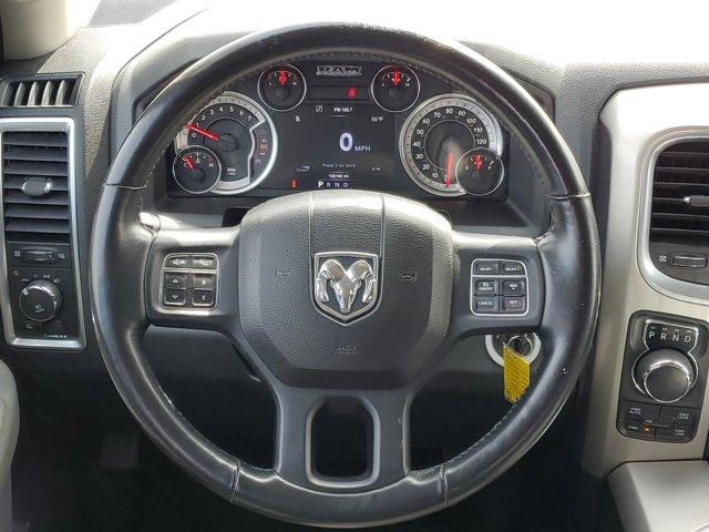 Photo of 2016 Brilliant Black Crystal Pearlcoat RAM 1500