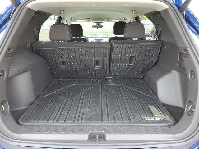 Photo of 2022 Blue Glow Metallic Chevrolet Equinox