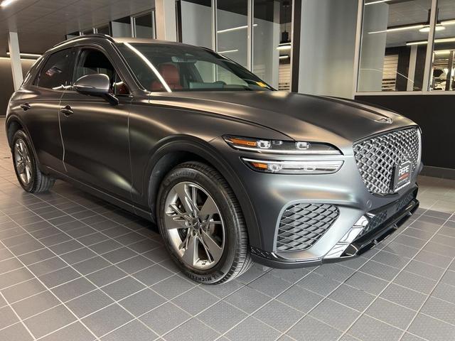 2023 Genesis Gv70