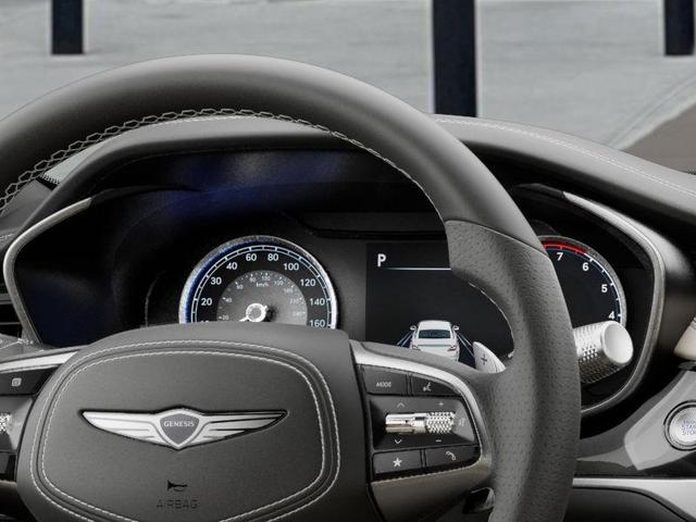 Photo of 2026 Makalu Gray Genesis G70
