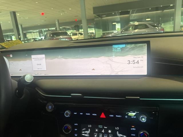 Photo of 2025 Makalu Gray Genesis G80
