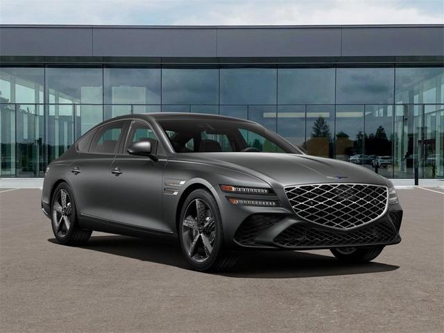 Photo of 2025 Makalu Gray Genesis G80