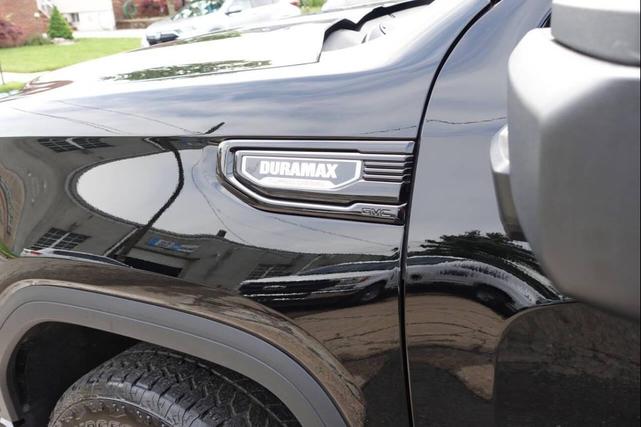 Photo of 2022 Black GMC Sierra 1500