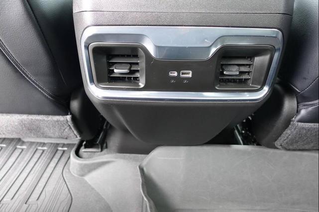 Photo of 2022 Black GMC Sierra 1500
