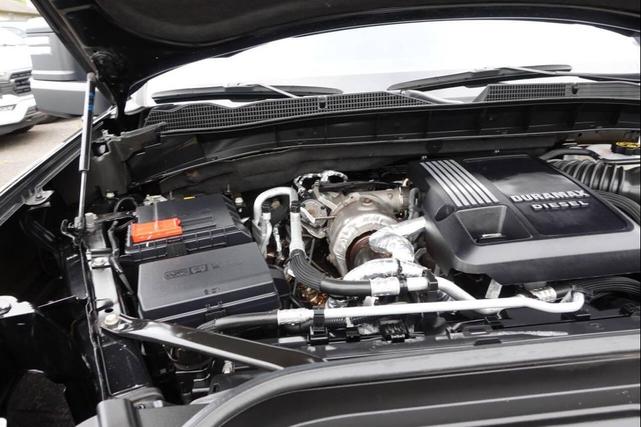 Photo of 2022 Black GMC Sierra 1500