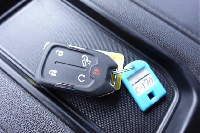 Photo of 2022 Blue Chevrolet Silverado 2500