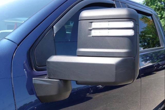 Photo of 2022 Blue Chevrolet Silverado 2500