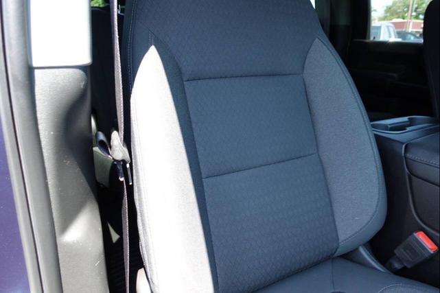 Photo of 2022 Blue Chevrolet Silverado 2500