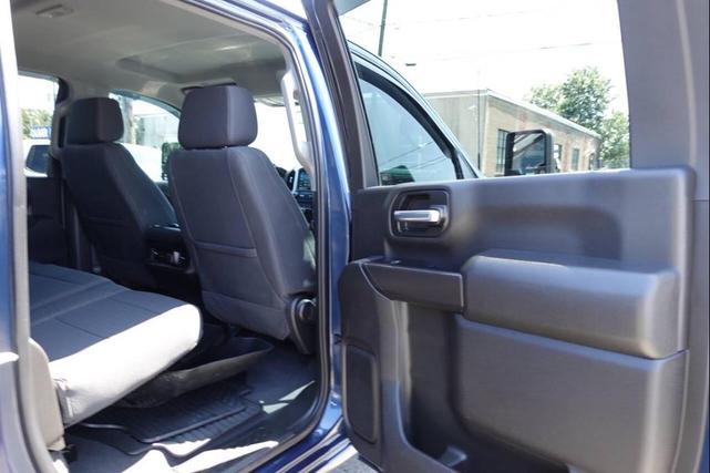 Photo of 2022 Blue Chevrolet Silverado 2500