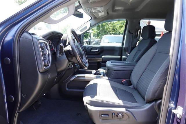 Photo of 2022 Blue Chevrolet Silverado 2500