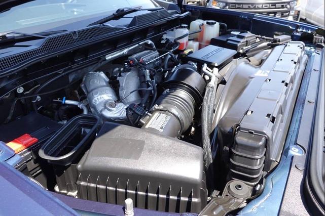 Photo of 2022 Blue Chevrolet Silverado 2500