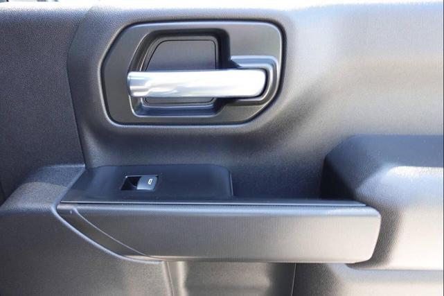 Photo of 2022 Blue Chevrolet Silverado 2500