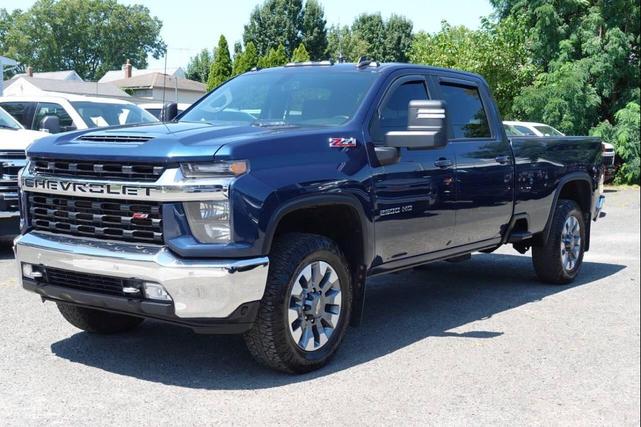 Photo of 2022 Blue Chevrolet Silverado 2500