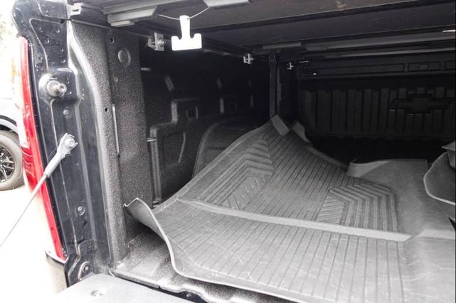 Photo of 2023 Black Chevrolet Silverado 1500