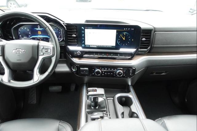 Photo of 2023 Black Chevrolet Silverado 1500