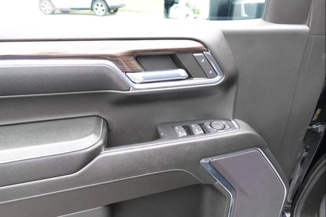 Photo of 2023 Black Chevrolet Silverado 1500