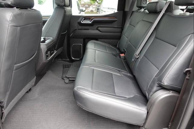 Photo of 2023 Black Chevrolet Silverado 1500