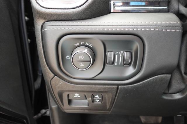 Photo of 2022 Black RAM 1500