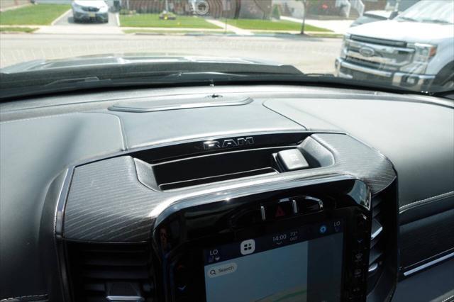 Photo of 2022 Black RAM 1500