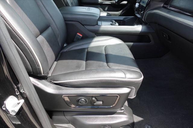 Photo of 2022 Black RAM 1500