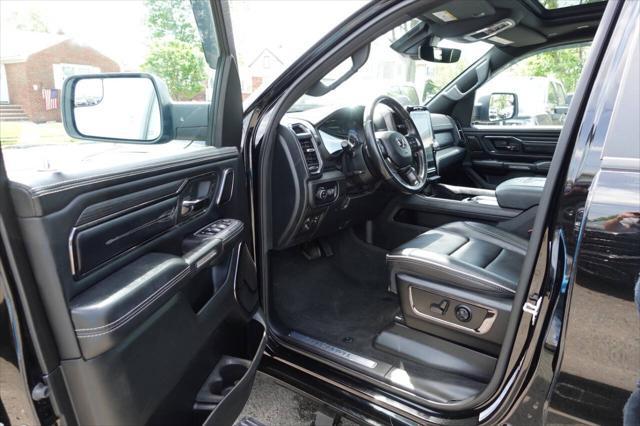 Photo of 2022 Black RAM 1500