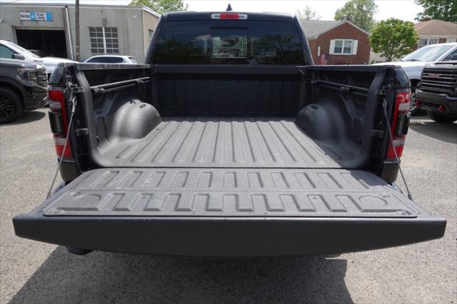 Photo of 2022 Black RAM 1500