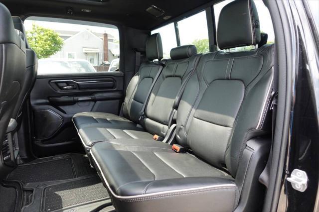 Photo of 2022 Black RAM 1500