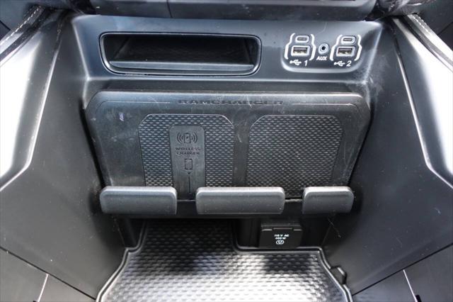 Photo of 2022 Black RAM 1500