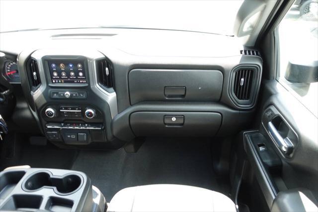 Photo of 2023 Green Chevrolet Silverado 2500