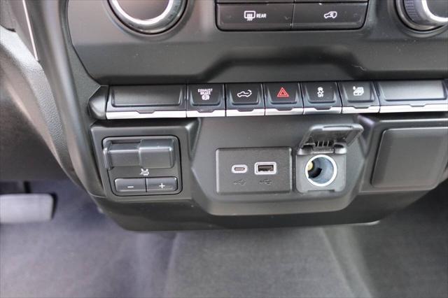 Photo of 2023 Green Chevrolet Silverado 2500