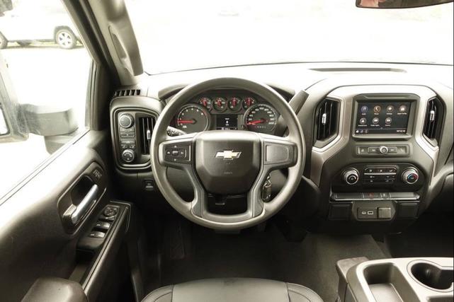 Photo of 2023 White Chevrolet Silverado 2500