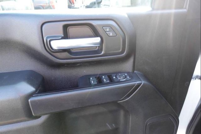 Photo of 2022 Silver Chevrolet Silverado 2500