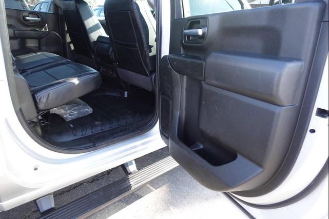 Photo of 2022 Silver Chevrolet Silverado 2500