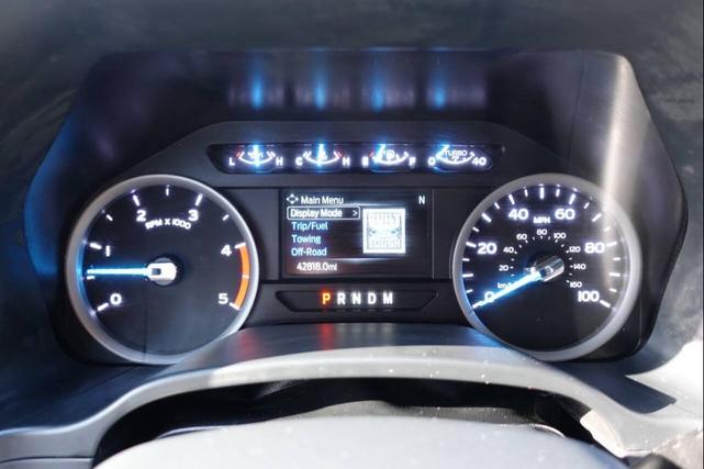Photo of 2022 White Ford F-250