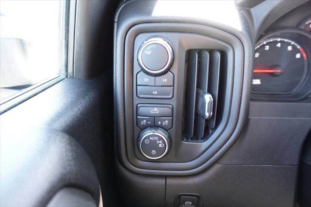 Photo of 2023 White Chevrolet Silverado 2500