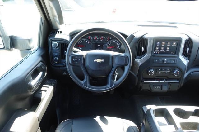 Photo of 2023 White Chevrolet Silverado 2500