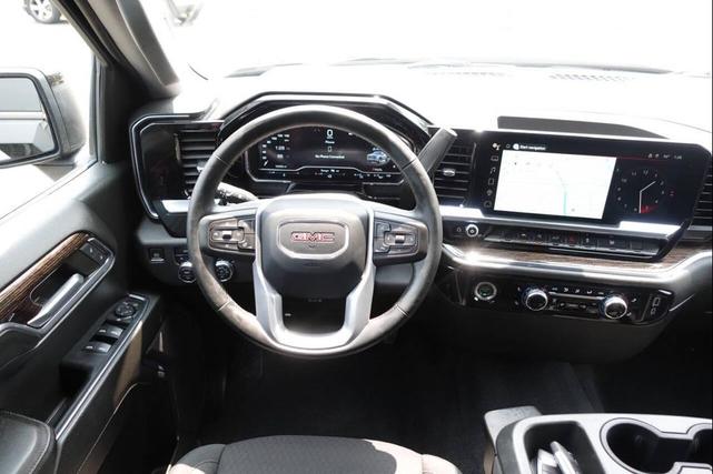 Photo of 2023 Black GMC Sierra 1500